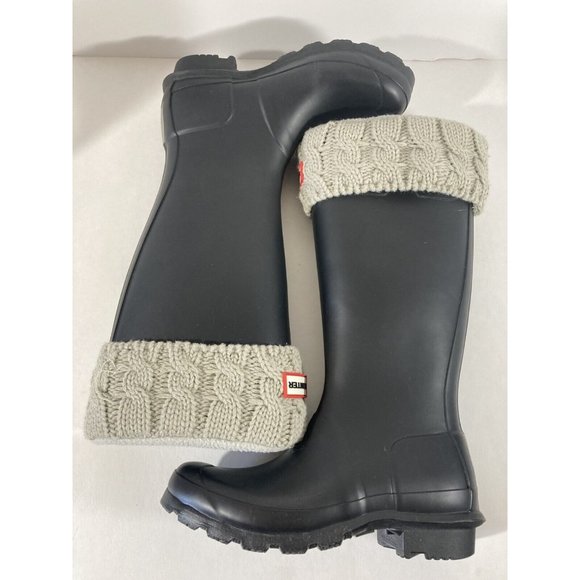 Hunter Original Kids Boots With Hunter Original Six-Stitch Cable Boot Socks - Picture 4 of 9